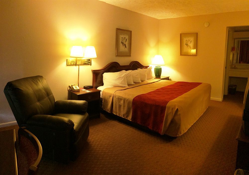 Econo Lodge Eden Exterior photo